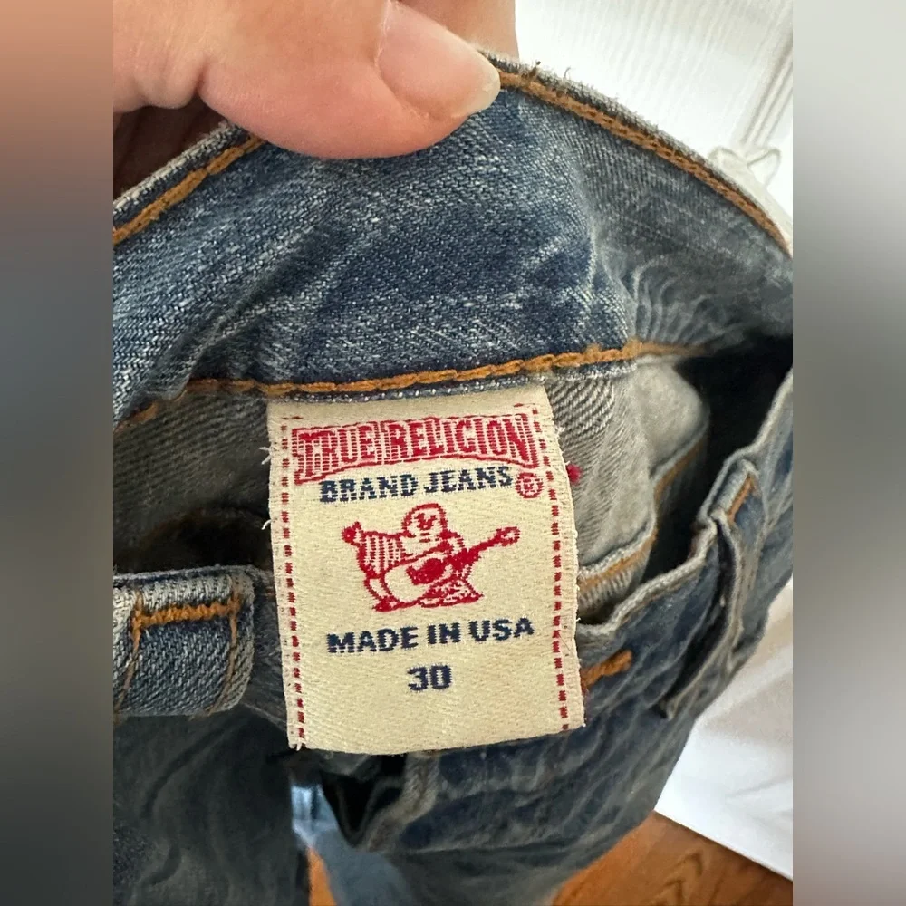 True Religion Jeans Size 30 – Gently Worn – Retail $225 – Selling for $75 - Picture 2 of 3